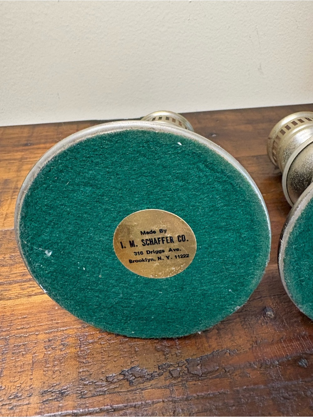 Pair Of Vintage Hurricane candle Holders I.M.Schaffer Co. - Picture 6 of 10